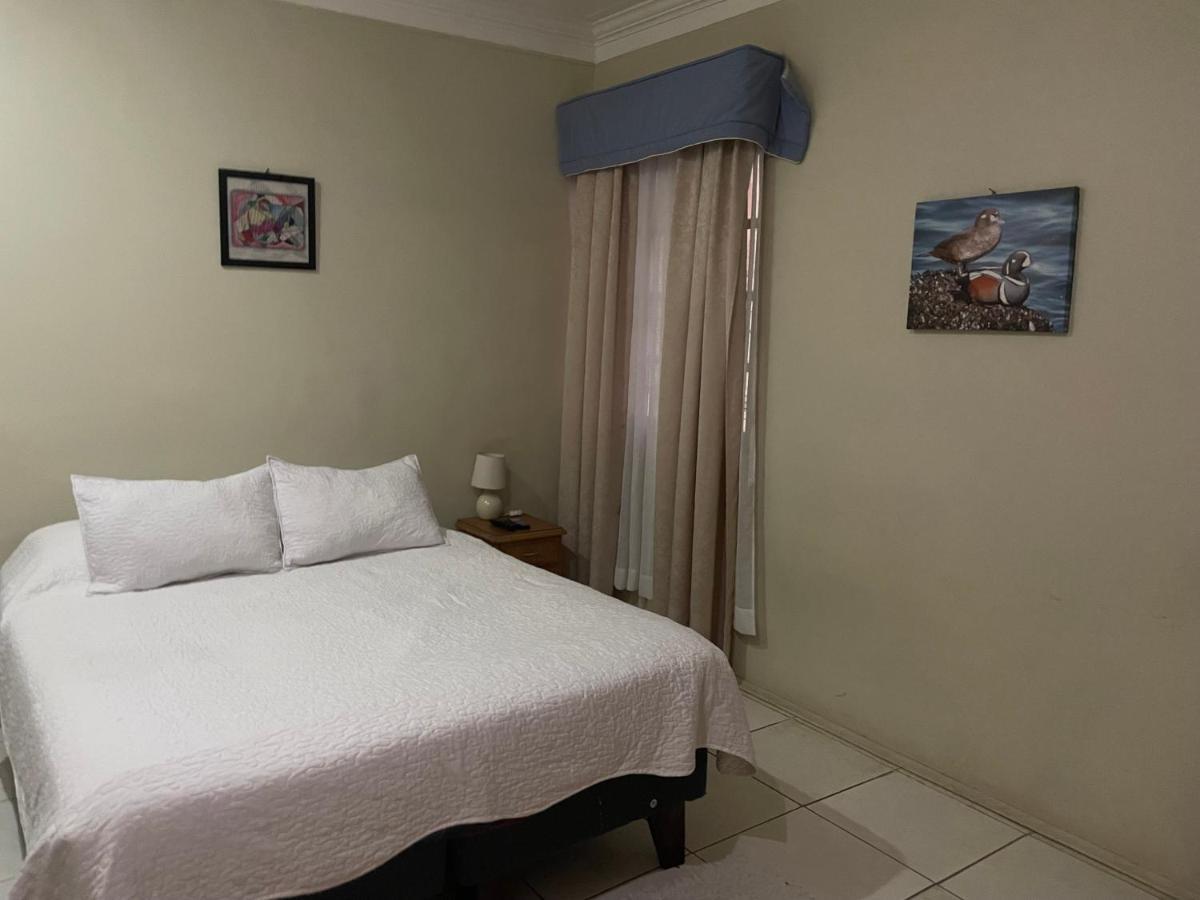Hotel Palermo Quintero Esterno foto