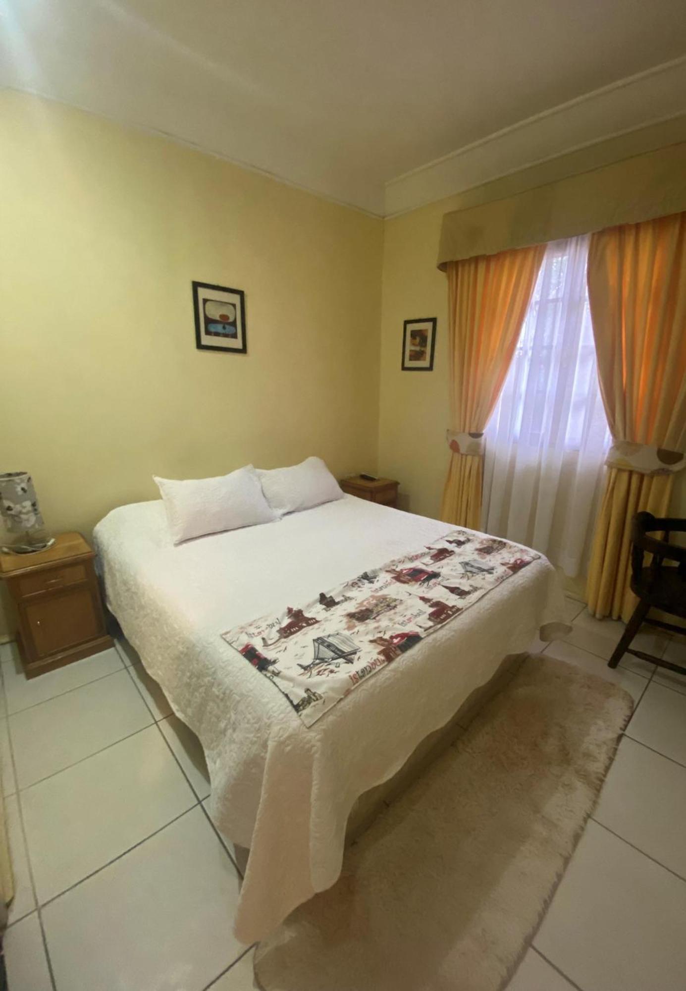 Hotel Palermo Quintero Esterno foto